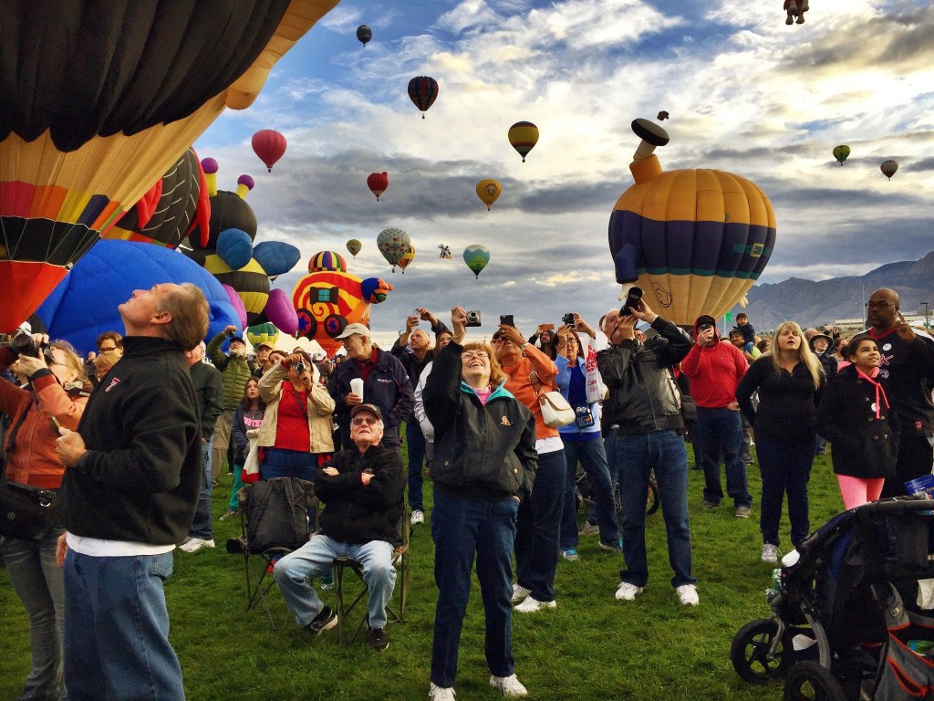 Picture of: Things to Take to the Albuquerque Balloon Fiesta (Updated