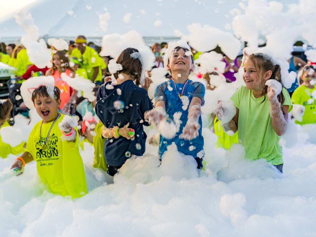 Picture of: What To Wear To A Foam Party: Foam Party Outfit Advice  Kidtastic